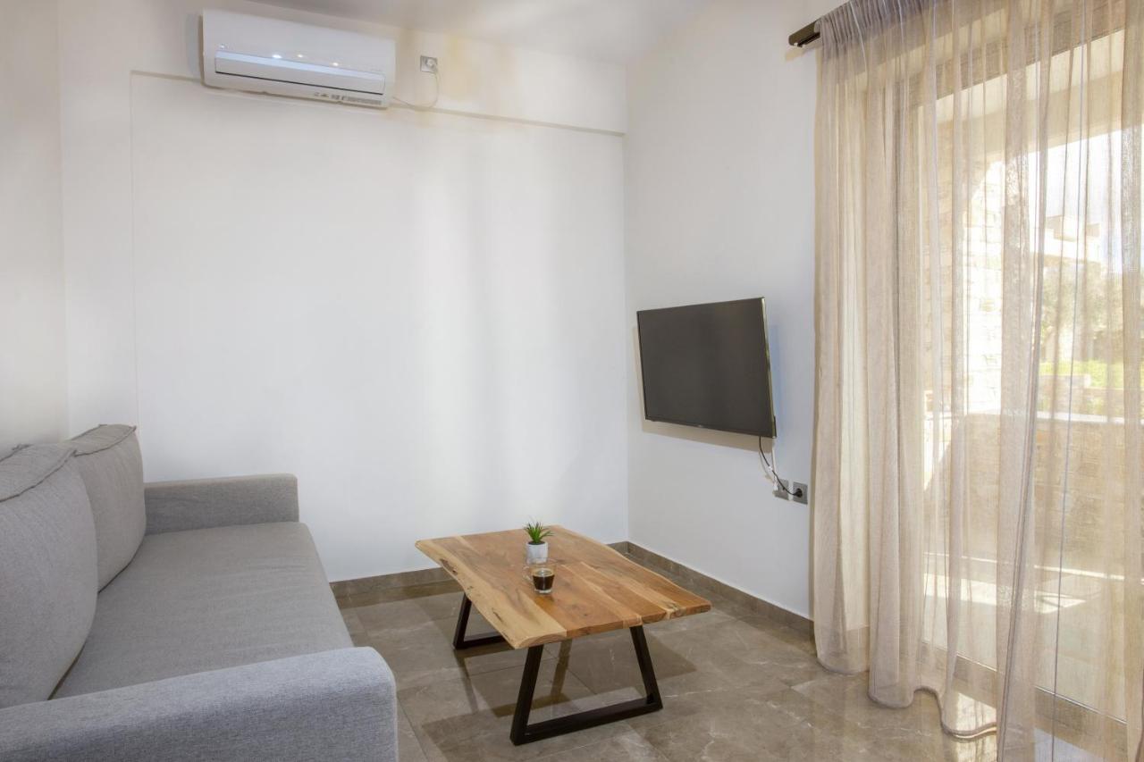 Vardians Villas & Suites Карист Екстер'єр фото