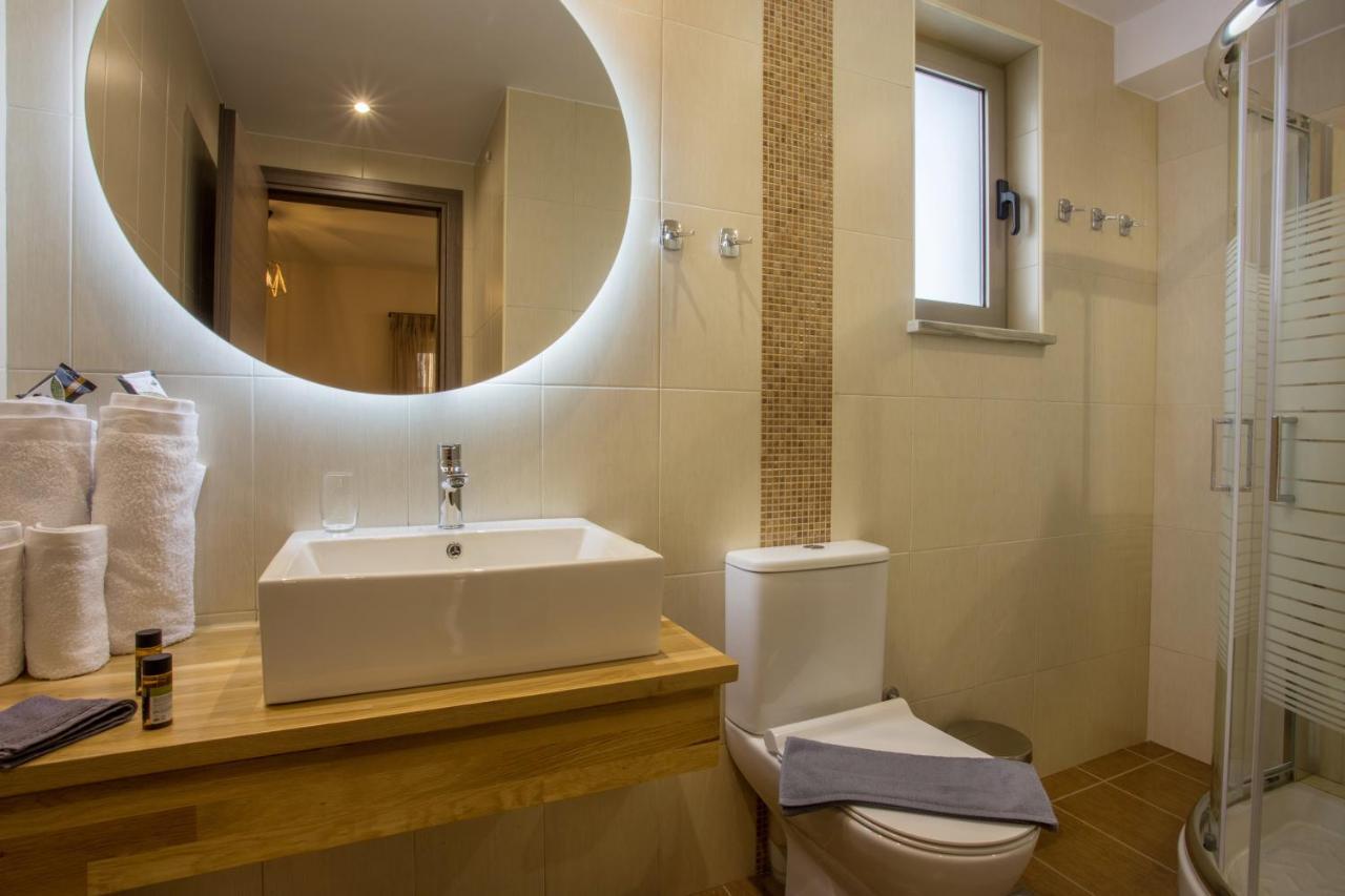 Vardians Villas & Suites Карист Екстер'єр фото
