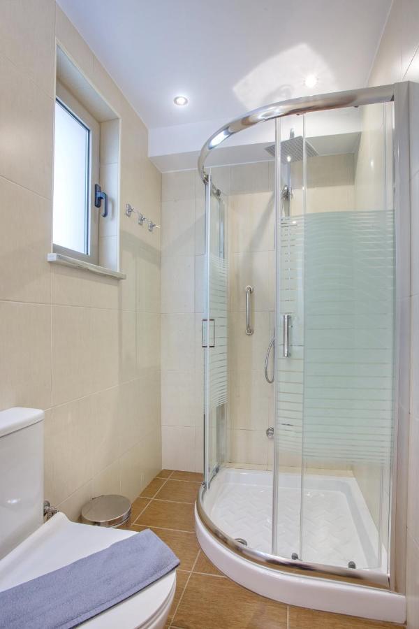 Vardians Villas & Suites Карист Екстер'єр фото